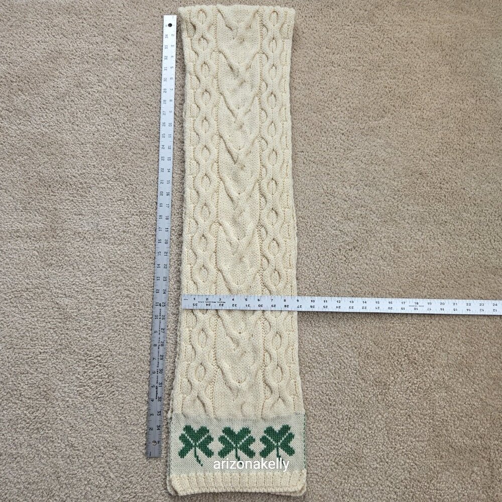 Aran Woolen Mills Merino Wool Scarf with Shamrocks Ireland - Picture 3 of 10